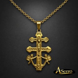 Cadena con Colgante Cruz de Caravaca en Acero Dorado