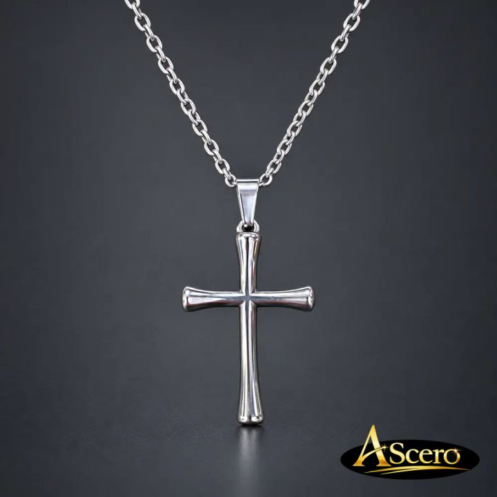 Cadena con Colgante Cruz Pátea