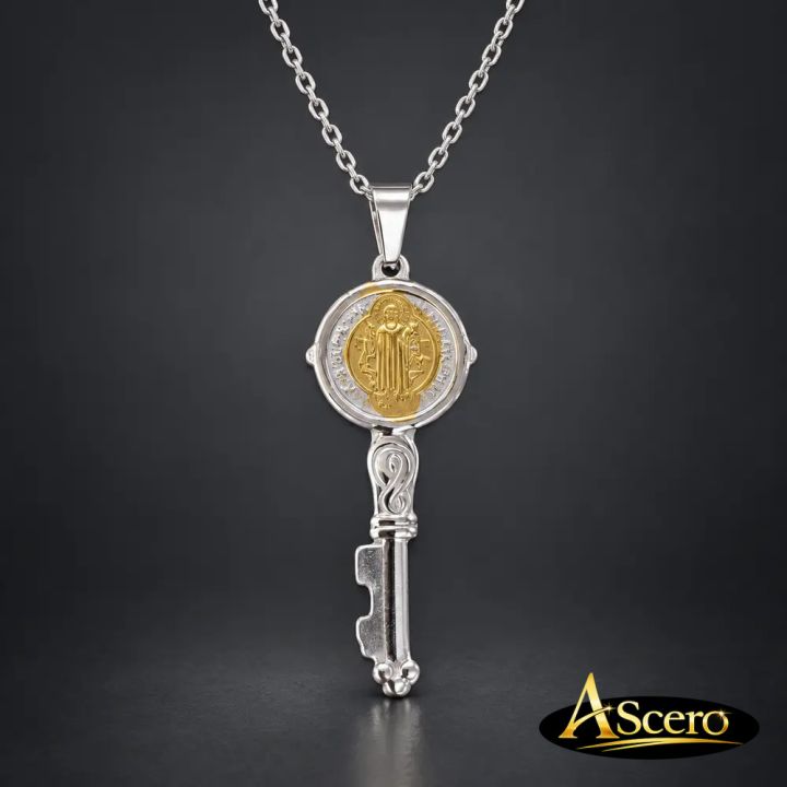 Cadena con Colgante Llave San Benito en Acero Bicolor