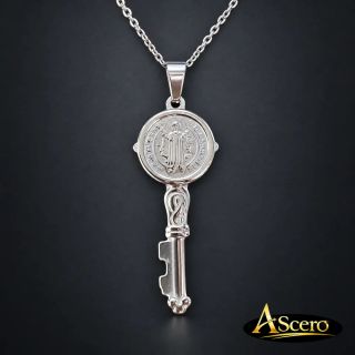 Cadena con Colgante Llave de San Benito Grande