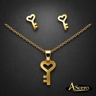 Conjunto Llave de Corazón en Acero Dorado
