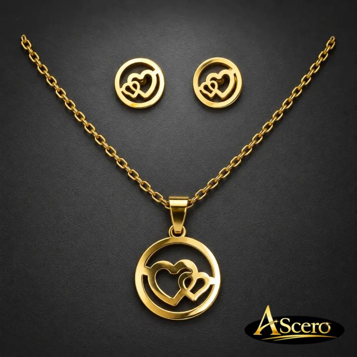 Conjunto Círculo de corazones en Acero Dorado